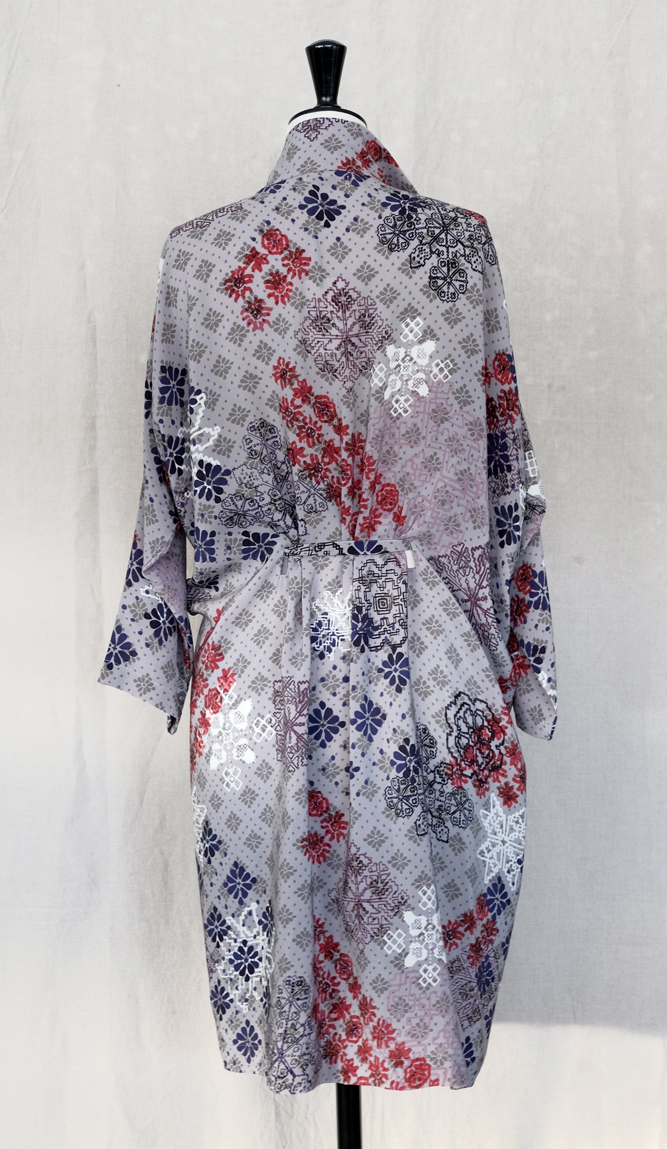 FLORIOGRAPHY SILK ROBE